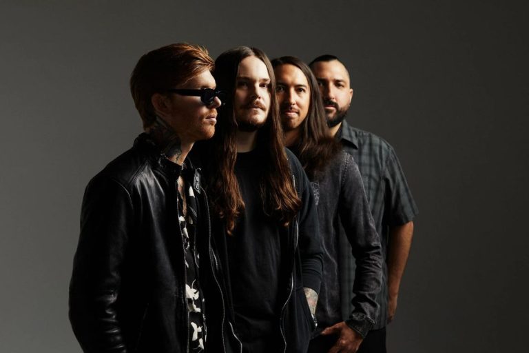 Of Mice & Men sale a la carretera