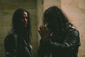 Outlaw, navegando entre la bella y la bestia