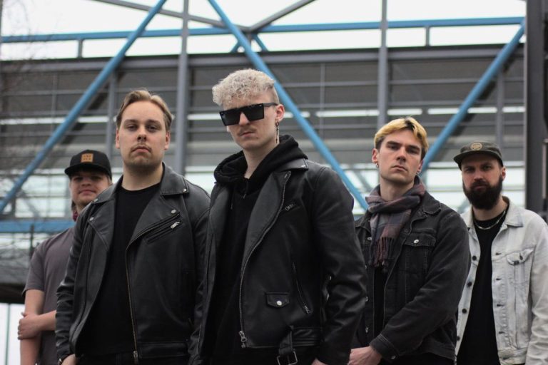 Inverse News: Outline y su 925, puro hard y nu del gud