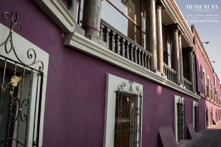 Catando el 4:20 en Tlashic, Pulquería